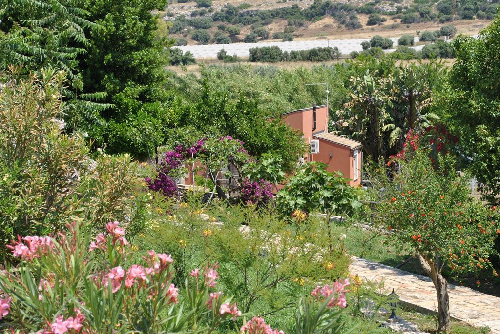 Al Palmento Cruillas Bed & Breakfast 2*